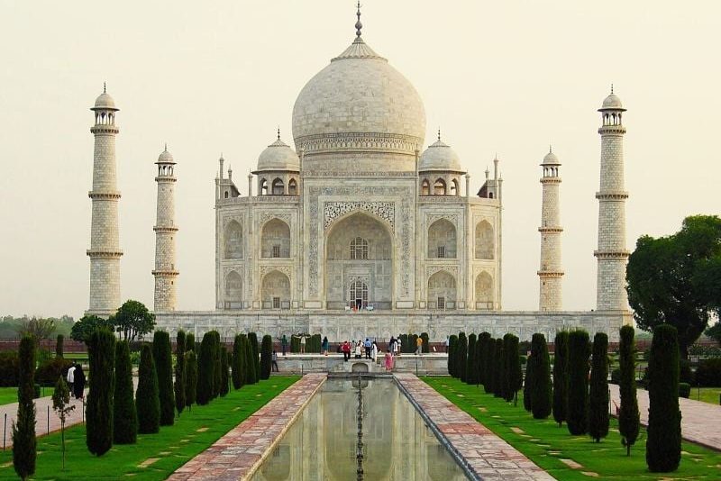 taj mahal’s architecture, a unseco heritage site in india with a rich historical heritage
